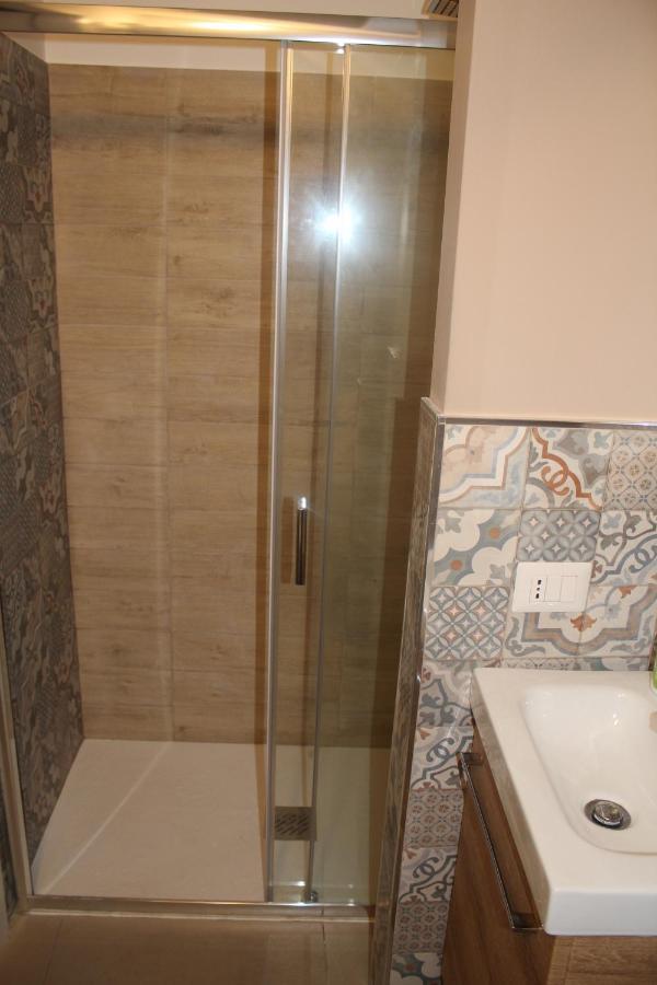 Casa Vacanze Gloria 카스텔라마레델골포 외부 사진
