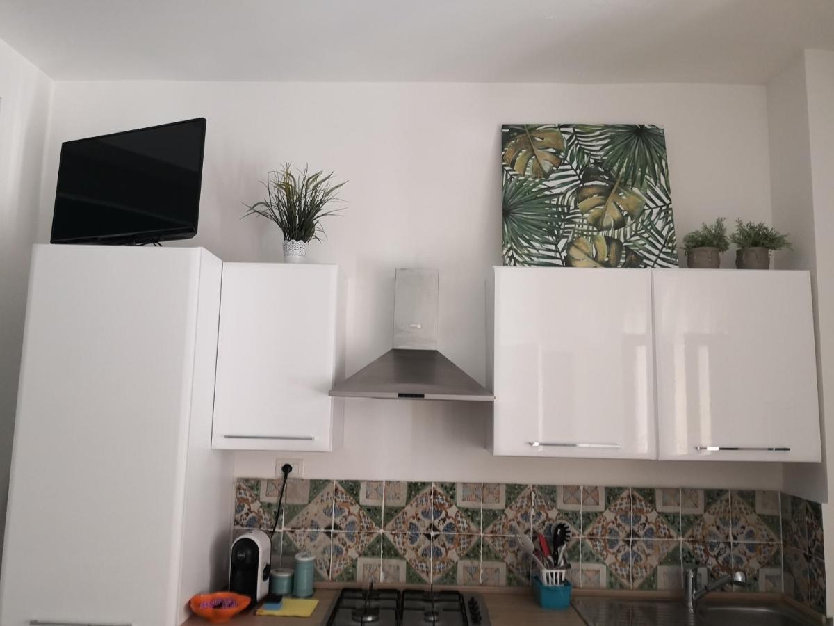 Casa Vacanze Gloria 카스텔라마레델골포 외부 사진