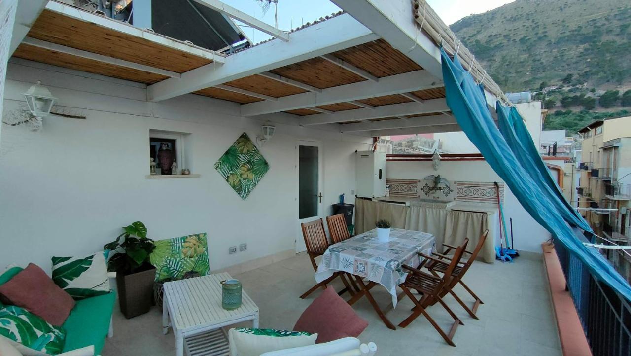 Casa Vacanze Gloria 카스텔라마레델골포 외부 사진