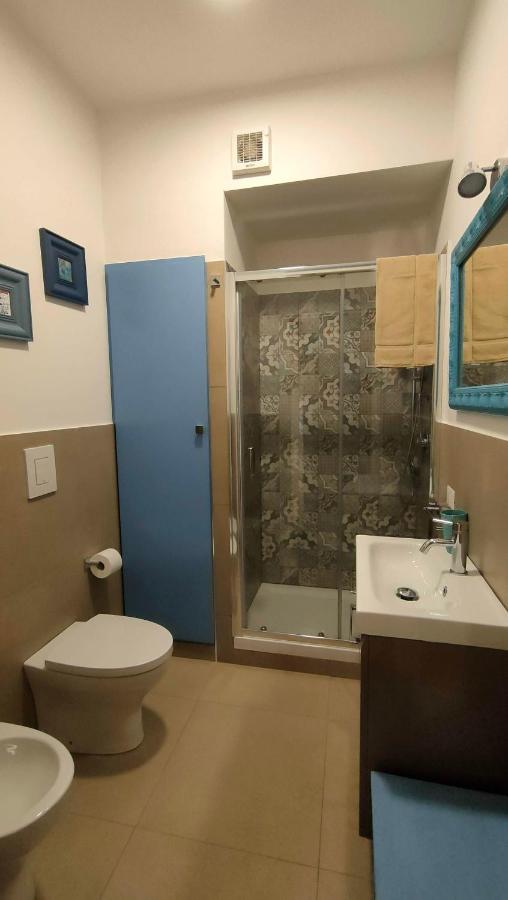 Casa Vacanze Gloria 카스텔라마레델골포 외부 사진