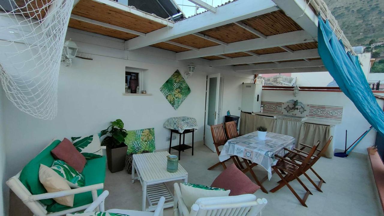 Casa Vacanze Gloria 카스텔라마레델골포 외부 사진